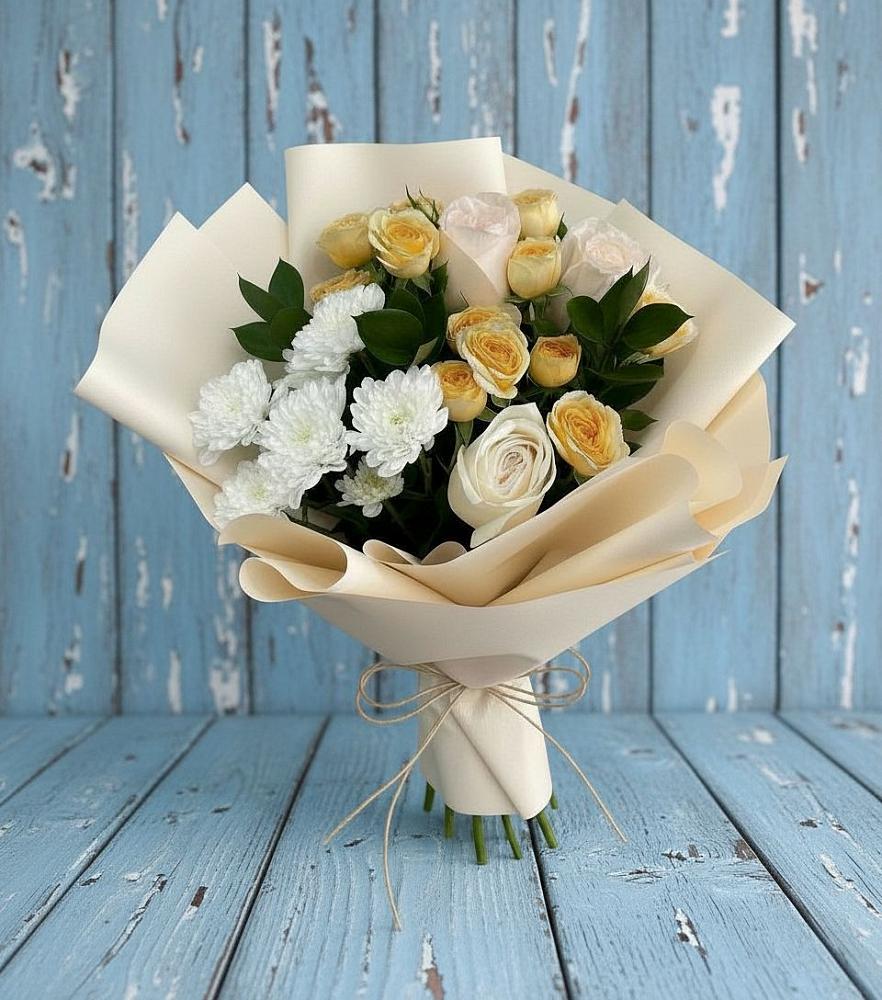 Букет цветов из: Розы и Хризантемы в Красновишерске