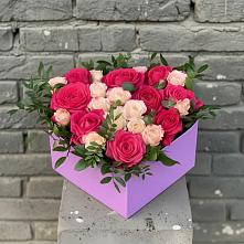 Цветочная композиция из Розы в коробке в Красновишерске