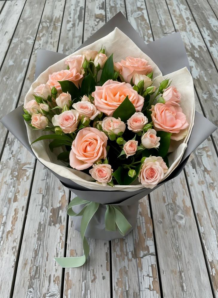 Букет цветов из: Розы в Красновишерске