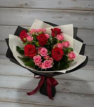 Букет цветов из:  Розы в Красновишерске