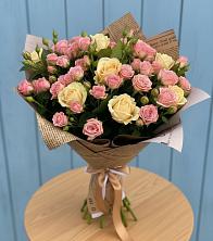 Букет цветов из:  Розы в Красновишерске