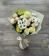 Букет цветов из:  Альстромерии, Розы и Хризантемы в Красновишерске