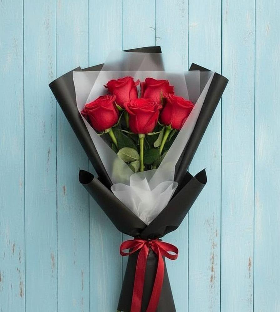 Букет цветов из: Розы в Красновишерске