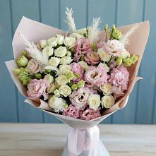 Букет цветов из:  Альстромерии и Розы #REPLACE_PRED# Красновишерске